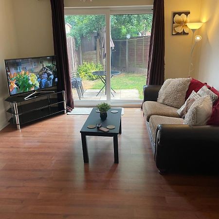 The Swallows Popular Location 3 Bedroom House Free Wi-Fi And Sky Tv In All Rooms Rough Close Zewnętrze zdjęcie